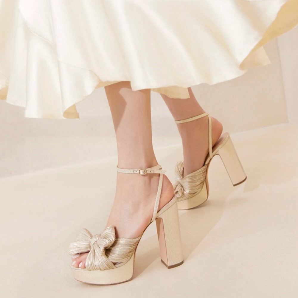Loeffler Randall “Natalia” Platinum Bow Heel, size 7 - NEVER WORN
